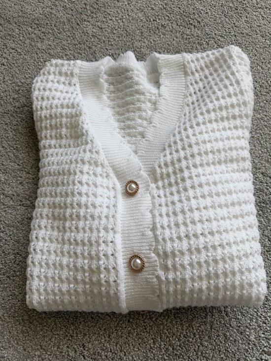 Sweaters - White Waffle-Knit V-Neck Cardigan with Pearl Buttons